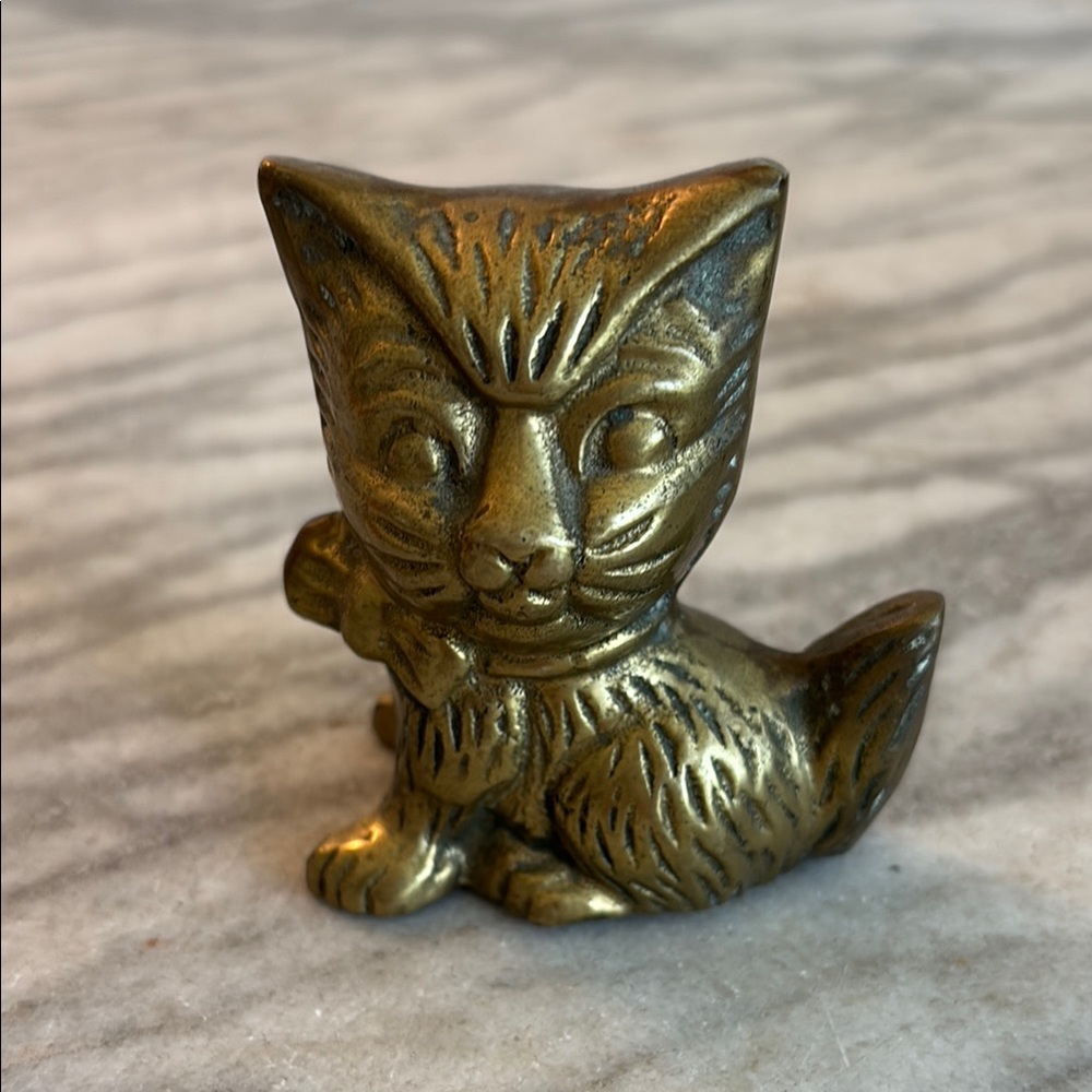 Vintage brass cat solid brass kitten decor